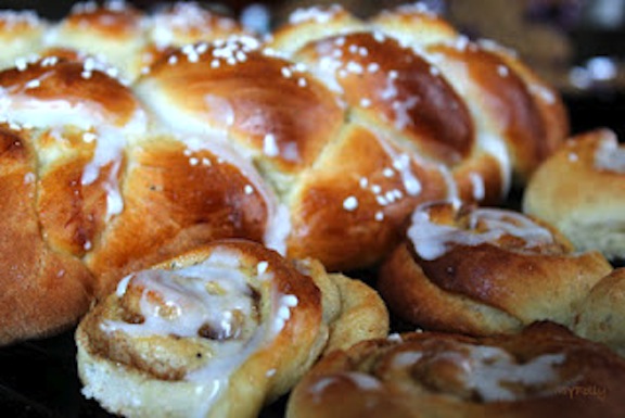 Finnish Cardamom Bread called Pulla