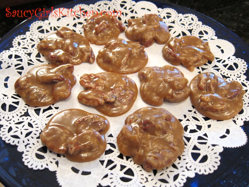 Melt in Your Mouth Praline Pecans - Baked by an Introvert