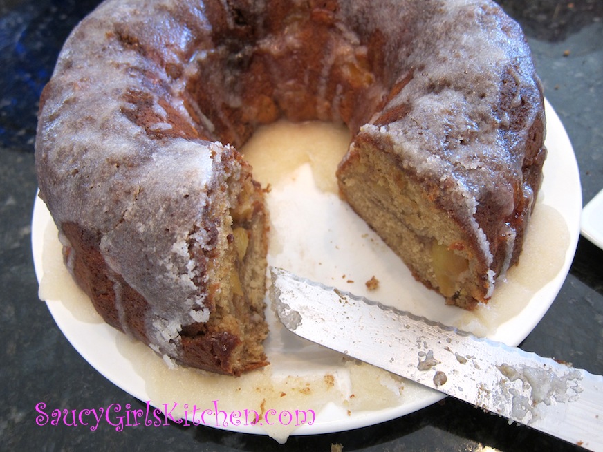 Apple Fritter Bundt Cake